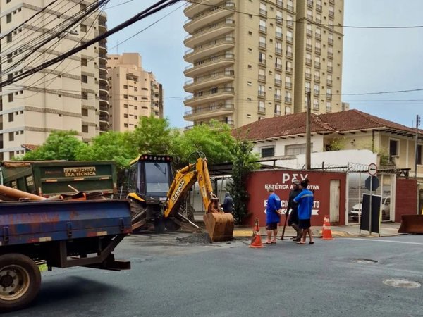 Saerp realiza operação na região central para melhorar o abastecimento de água