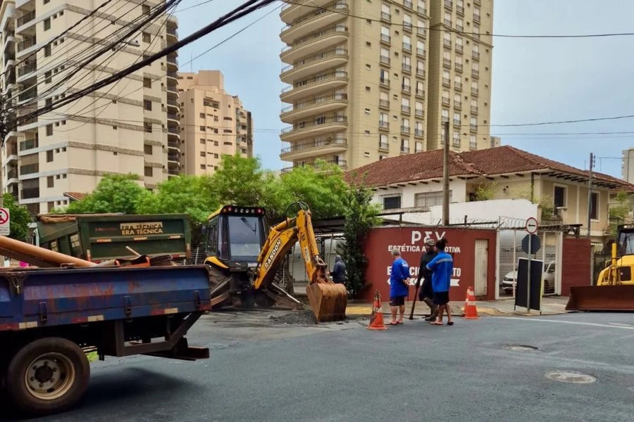 Saerp realiza operação na região central para melhorar o abastecimento de água