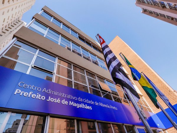 Prefeito Ricardo Silva sanciona lei do Refis Ribeirão 2026, com descontos de até 100% em juros e multas