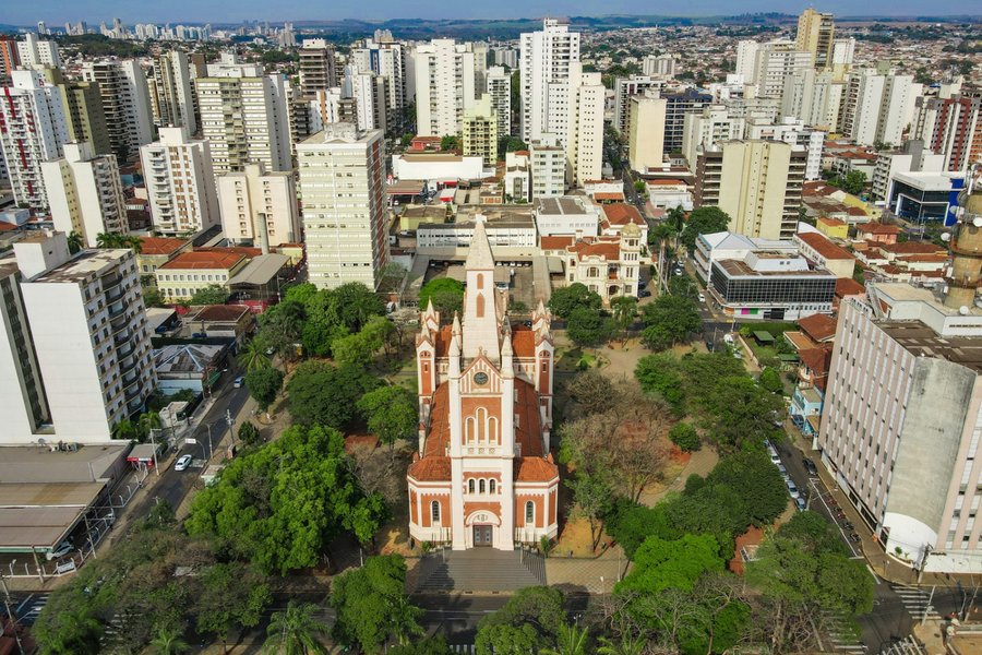 Confira o que abre e fecha em Ribeirão Preto no feriado prolongado